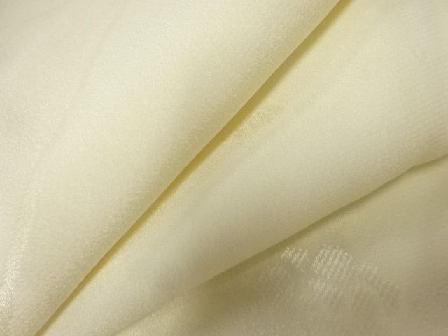  巻物に花模様織り出し単衣長襦袢